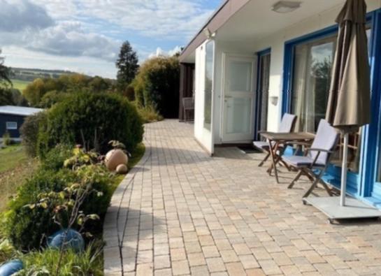 Idyllisch Wohnen Im Weserbergland - Bungalow Mit Phantastischer Aussicht Fuer 4 Personen Polle ภายนอก รูปภาพ