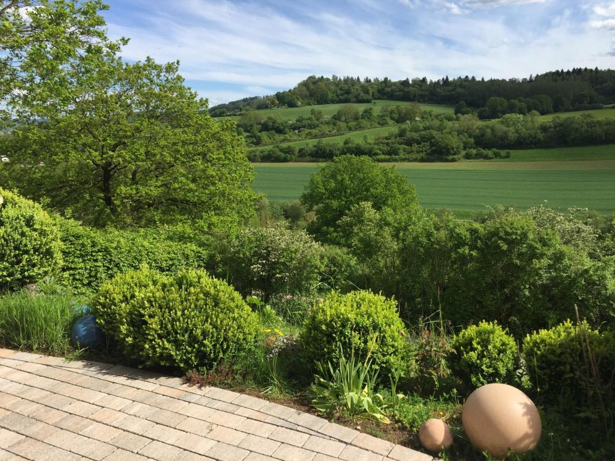 Idyllisch Wohnen Im Weserbergland - Bungalow Mit Phantastischer Aussicht Fuer 4 Personen Polle ภายนอก รูปภาพ